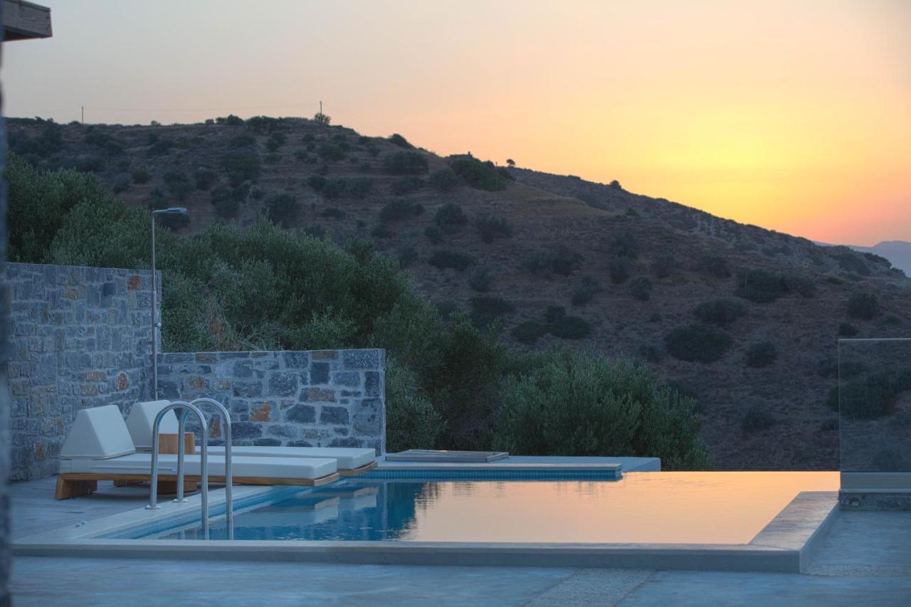 מוכלוס Acantha Villas מראה חיצוני תמונה